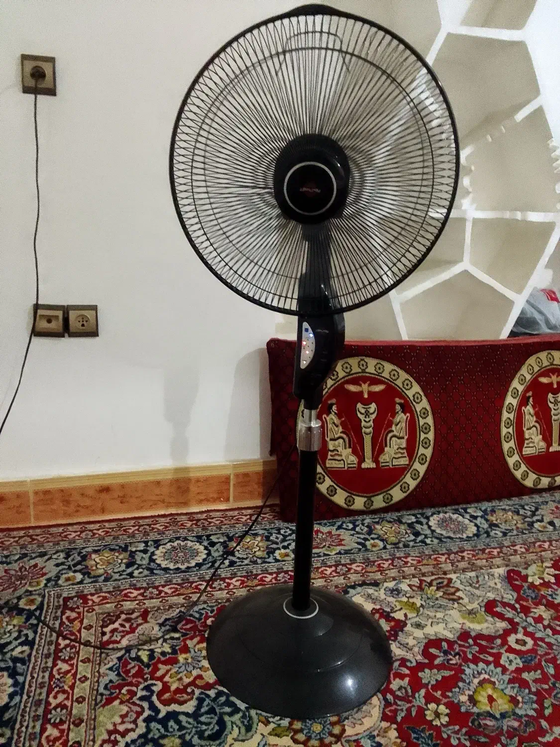 فروش پنکه خزرنونو کارایش عالیه  قیمت مناسب|پنکه و تصفیه‌کنندهٔ هوا|قائم‌شهر, |دیوار