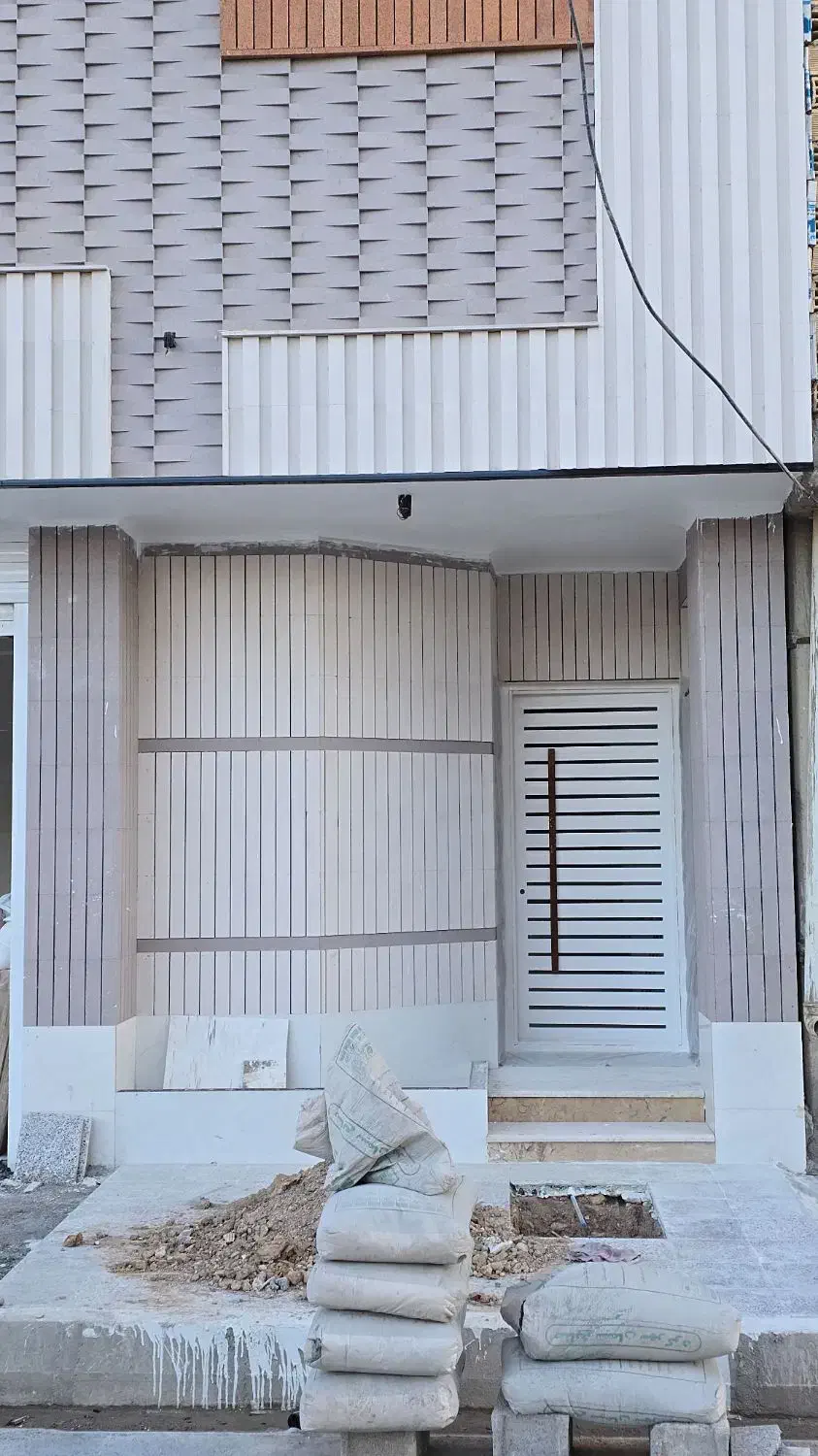 ساختمان دو طبقه اول حاجی آباد|فروش خانه و ویلا|لردگان, |دیوار