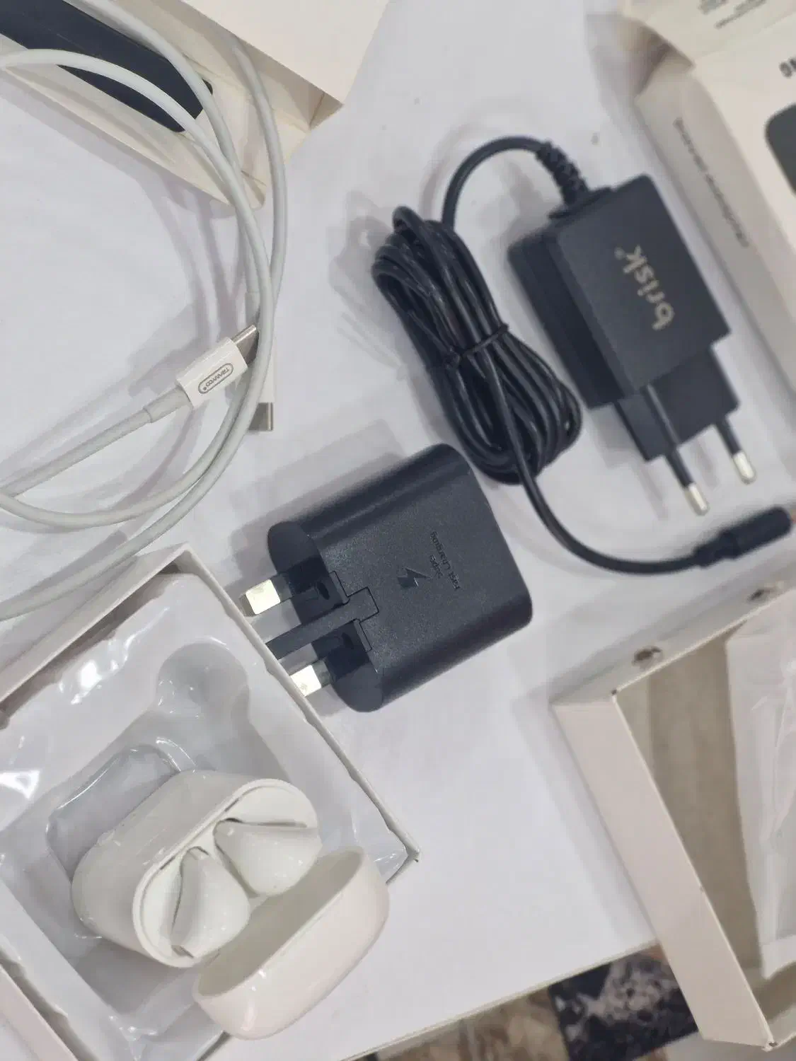 چند قلم لوازم گوشی|لوازم جانبی موبایل و تبلت|کهریزک, |دیوار