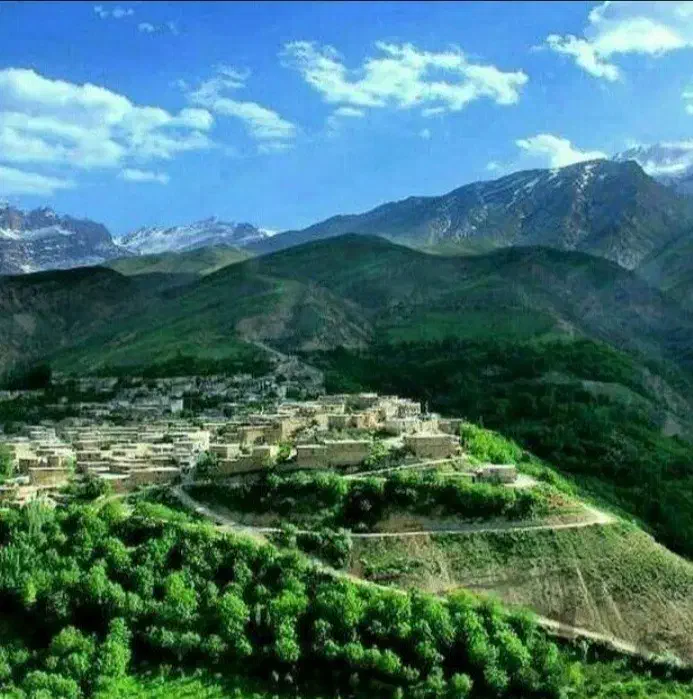 فروش ویلایی استان اصفهان شهرستان سمیرم|فروش خانه و ویلا|پادنا, |دیوار