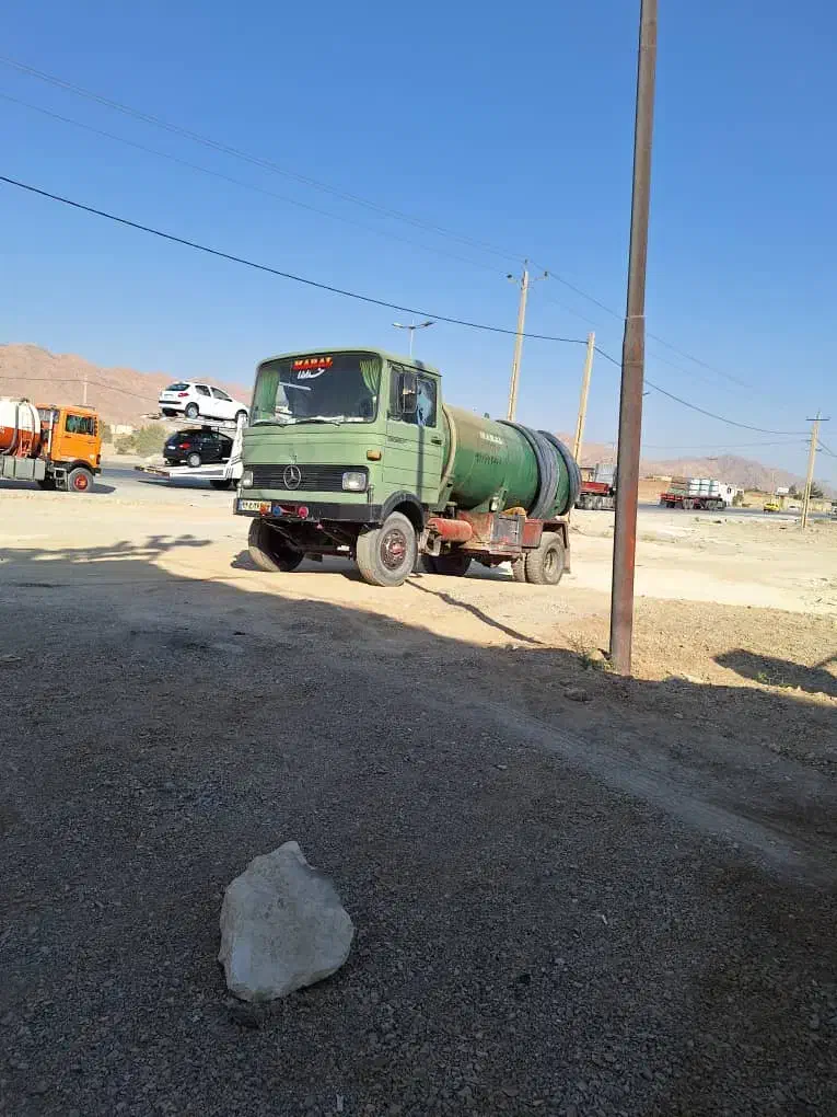 چاه|خدمات نظافت|آباده, |دیوار