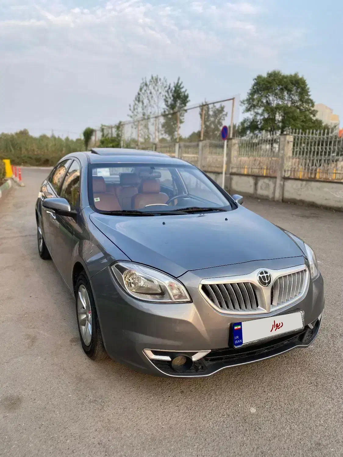 برلیانس H330 اتوماتیک مدل ۱۳۹۵(بیرنگ بی ضربه)|خودرو سواری و وانت|رشت, رشتیان|دیوار