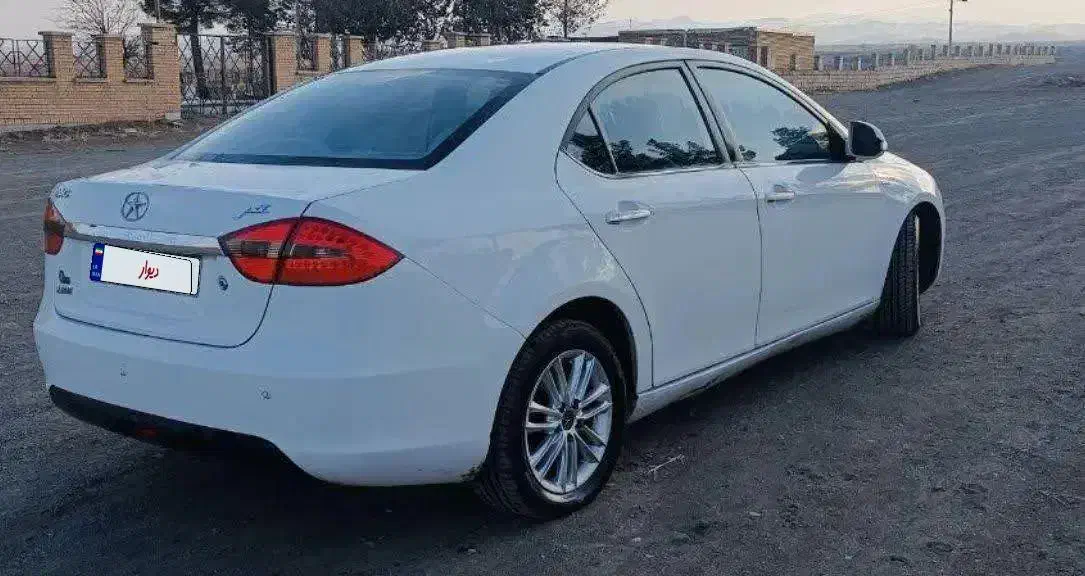 جک j5  مدل92 بدون رنگ شاستی پلمپ|خودرو سواری و وانت|تهران, تهرانپارس جنوبی|دیوار