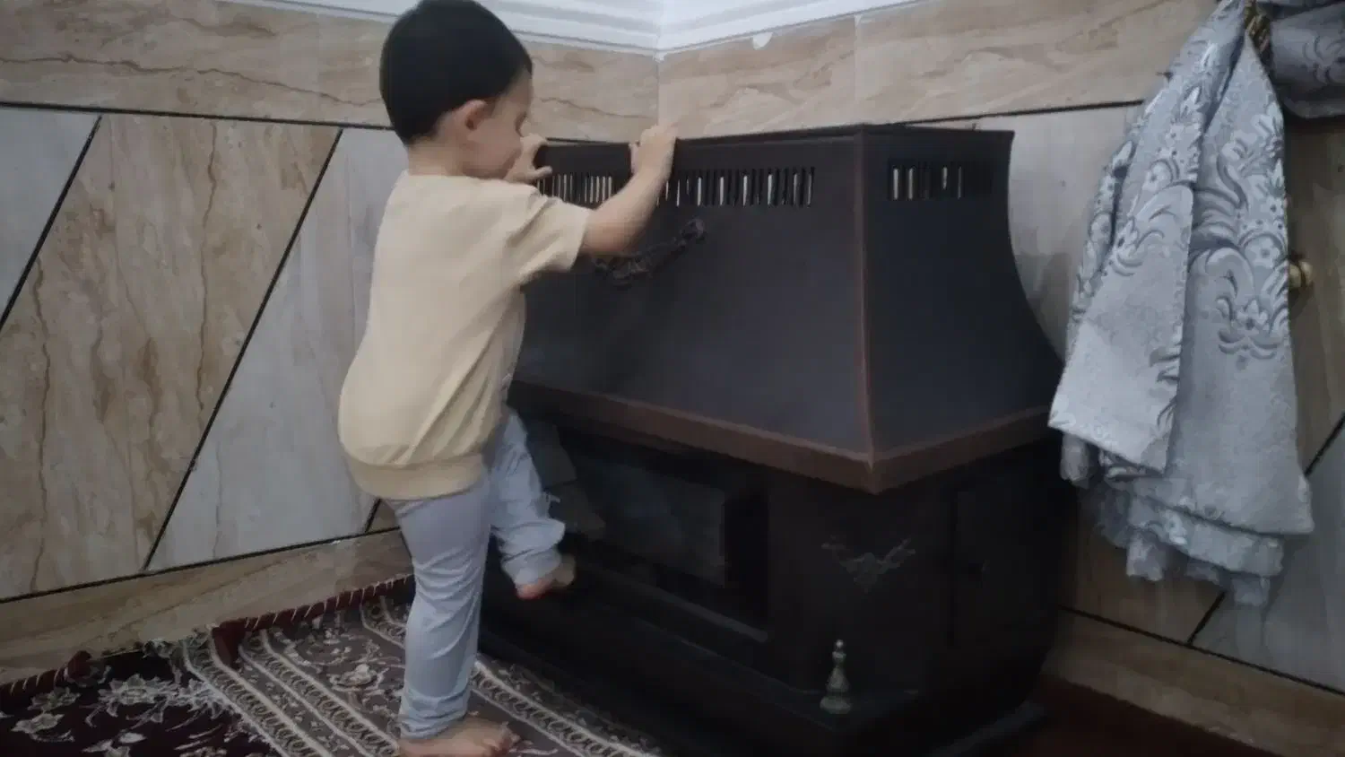 بخاری گازی پلار|بخاری، هیتر، شومینه|باوی, |دیوار