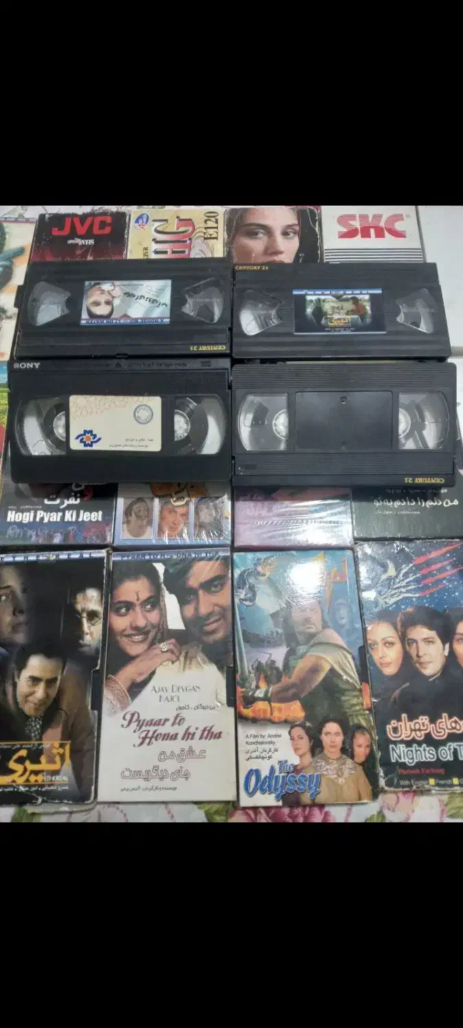فروش ۳۰ عدد فیلم قدیمی سالم در حد نو|فیلم و موسیقی|شیراز, شیخ علی چوپان|دیوار