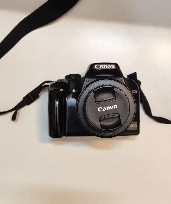 دوربین Canon 1000d|دوربین عکاسی و فیلم‌برداری|مشهد, سرافرازان|دیوار