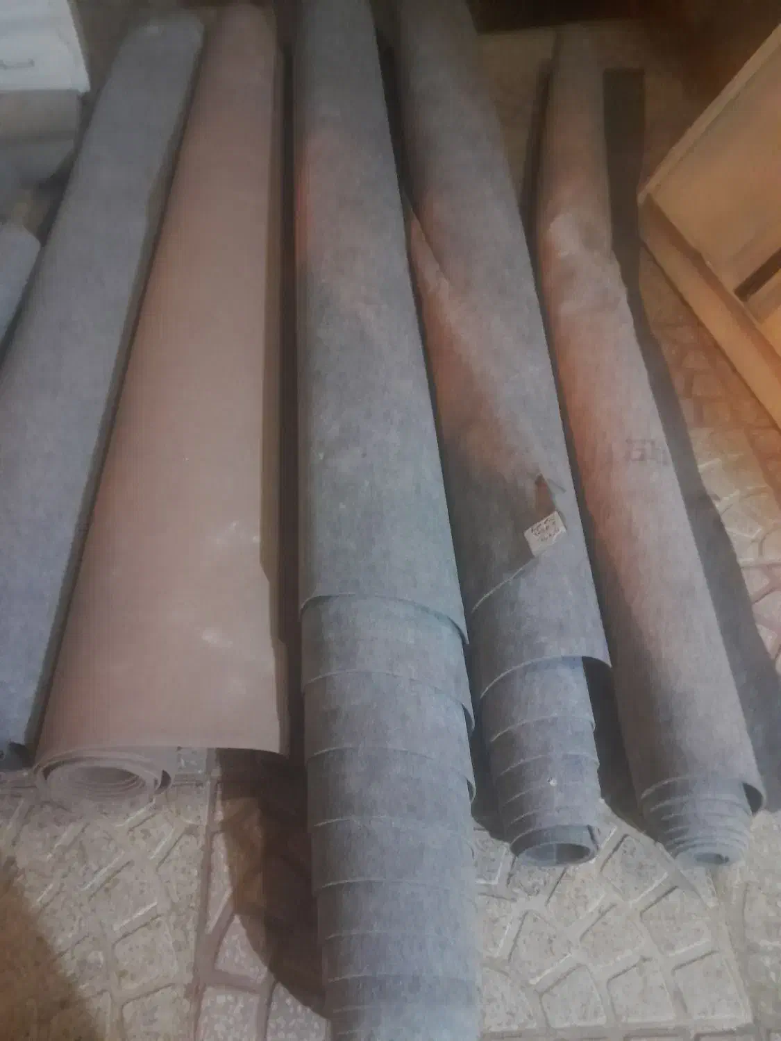 موکت. در حد نو نو و سالم. 250 متر صائب تبریزی|موکت|ارومیه, |دیوار