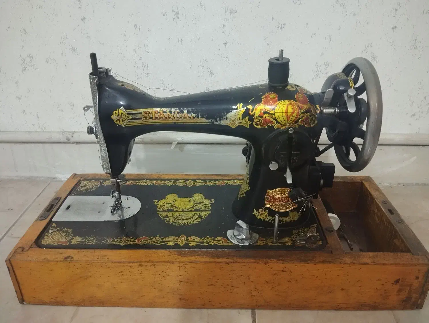 چرخ خیاطی قدیمی|چرخ خیاطی و ریسندگی|تهران, شهرک دانشگاه|دیوار