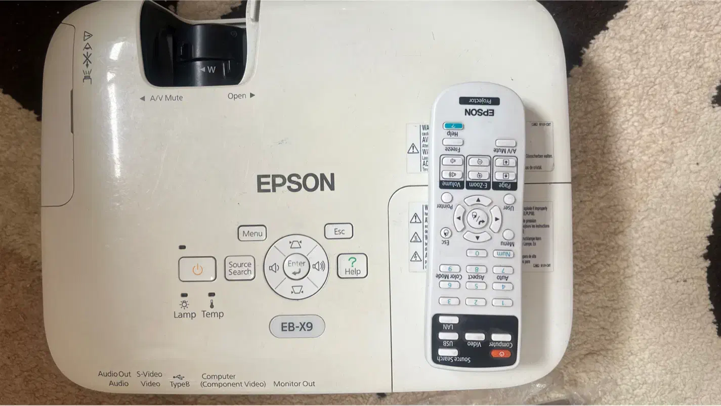 ویدئو پروژکتور epson|تلویزیون و پروژکتور|گرگان, |دیوار