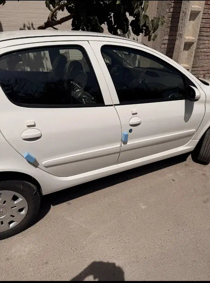 راناپلاس 1404برج5 خشک|خودرو سواری و وانت|کرمان, |دیوار