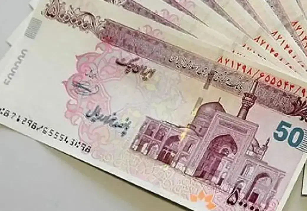 به راحتی باگوشیت روزانه1میلیون به بالادرآمد کسب کن|استخدام رایانه و فناوری اطلاعات|سمنان, |دیوار