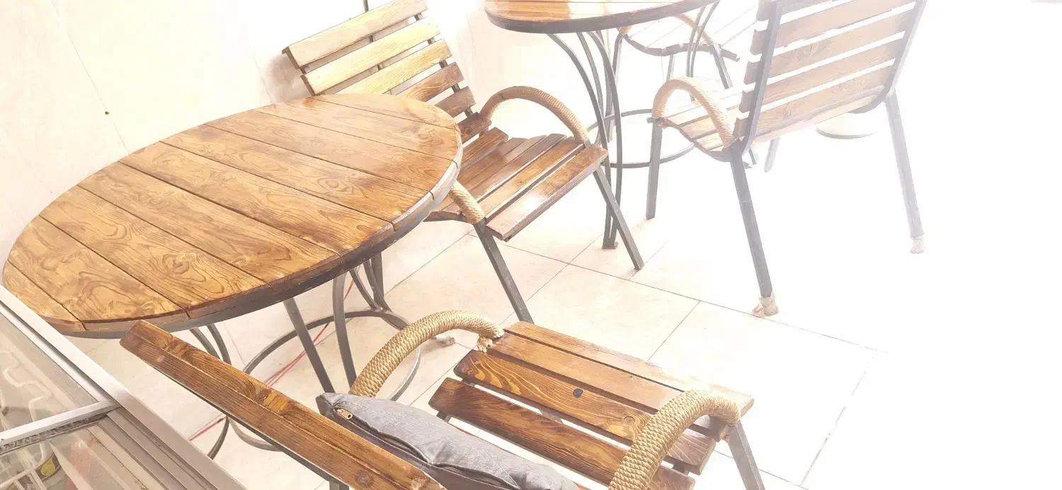 میز و صندلی روسی|کافی‌شاپ و رستوران|مشهد, طلاب|دیوار