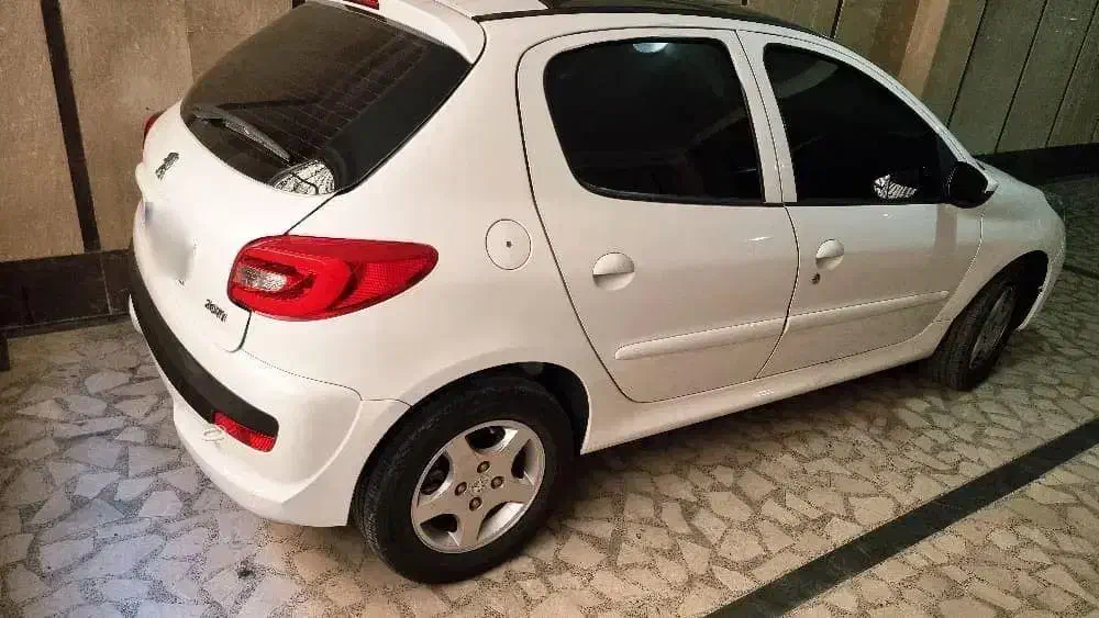 207 اتومات سقف پانا|خودرو سواری و وانت|کرج, اتحاد|دیوار