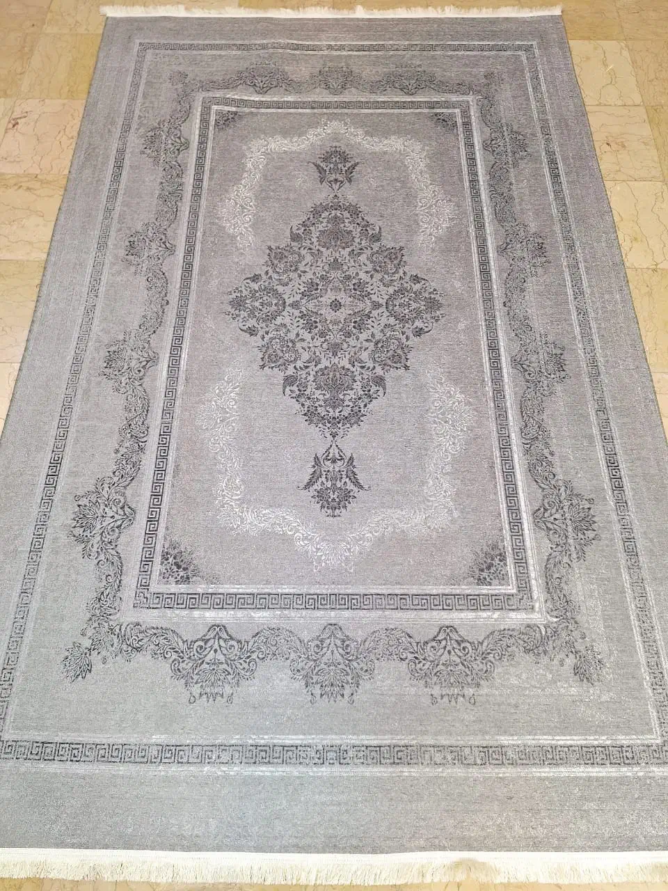 فرشینه و فرش|فرش|یزد, |دیوار