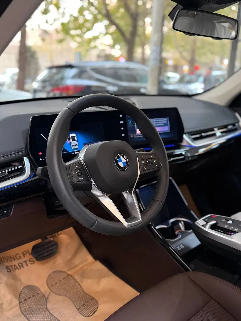 بی ام و x1 بنزین 2024 فروش فورری|خودرو سواری و وانت|اصفهان, باغ کاران|دیوار