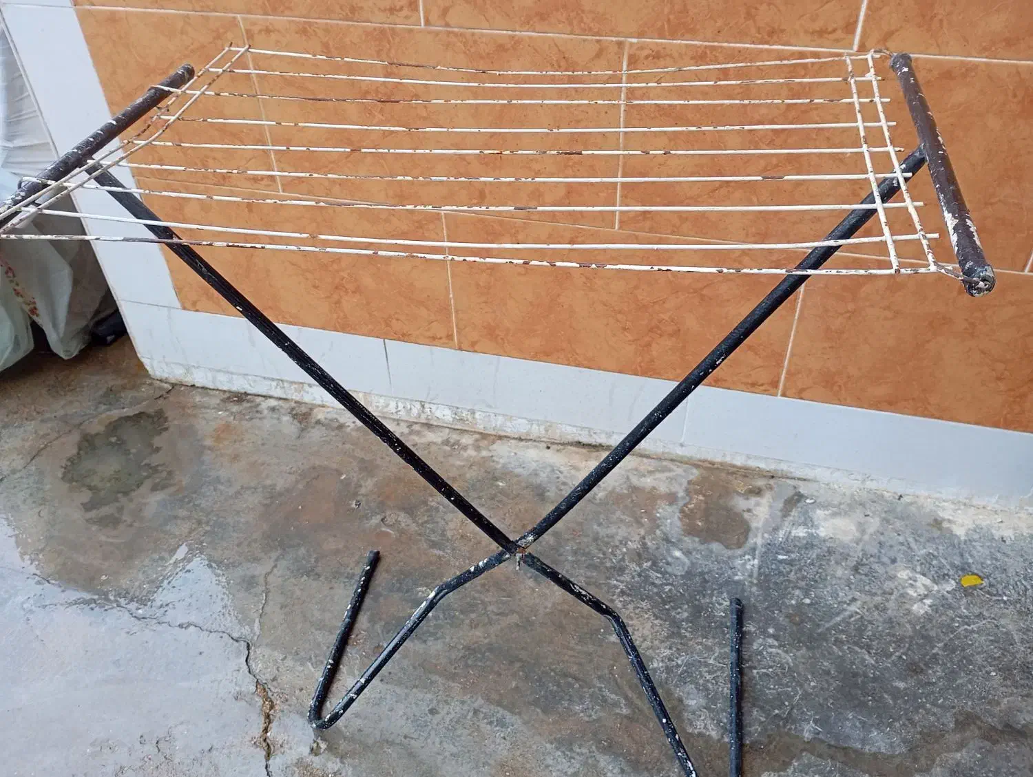 رخت آویز|بندرخت و رخت‌آویز|مسجد سلیمان, |دیوار