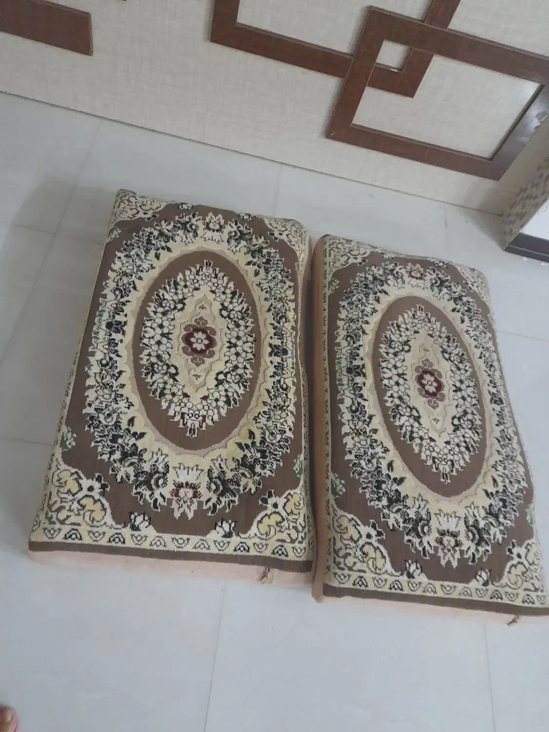 پشتی تمیز|گلیم، جاجیم، گبه|قم, شاه سید علی|دیوار