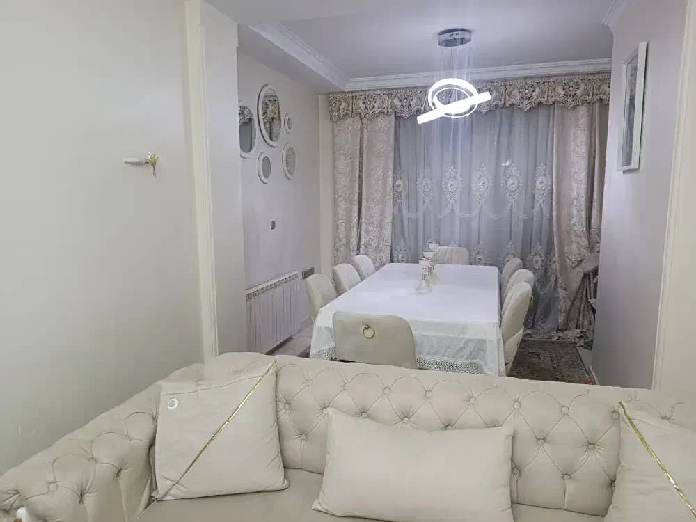 ۱۱۰متر با پارکینگ خ ولی عصر امیریه مختاری