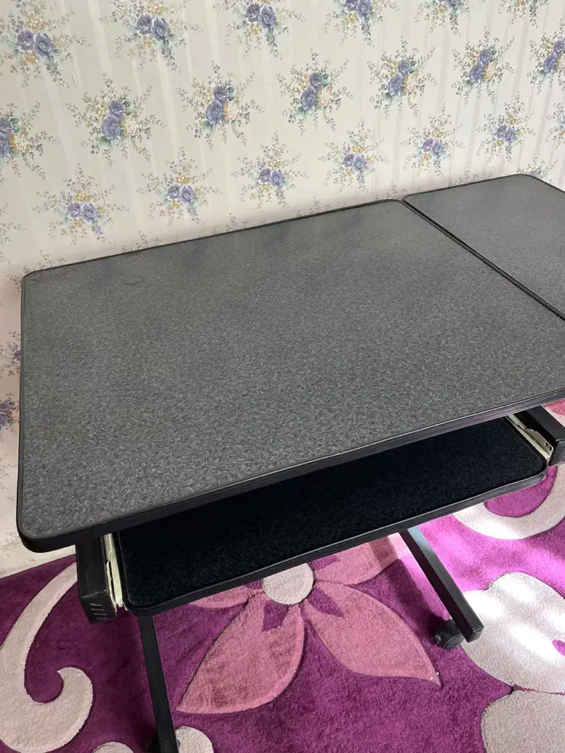 میز کامپیوتر|میز تحریر و کامپیوتر|شاهین‌شهر, شهرک گلدیس|دیوار