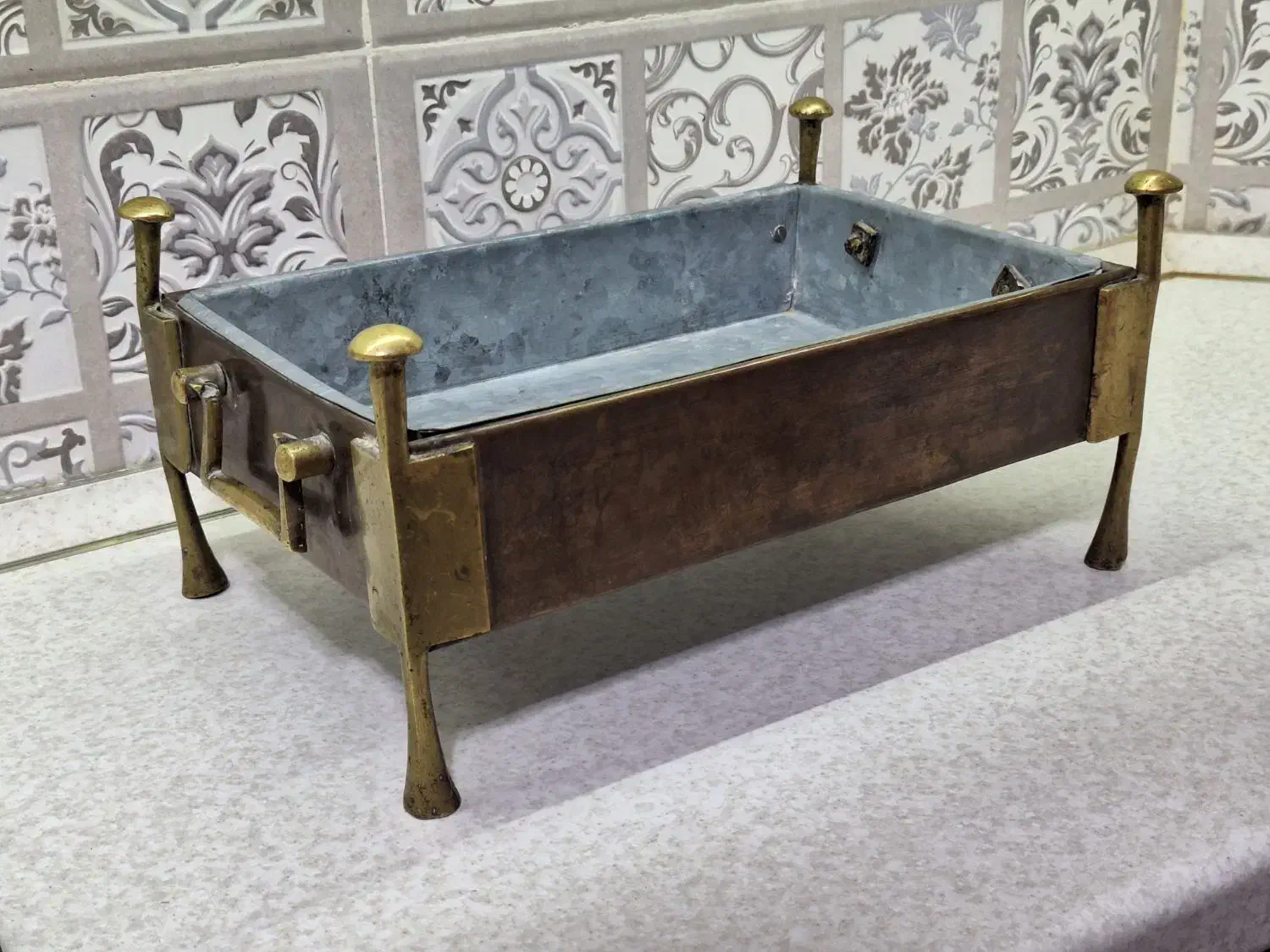 منقل برنجی قدیمی|کلکسیون اشیاء عتیقه|قم, پردیسان|دیوار