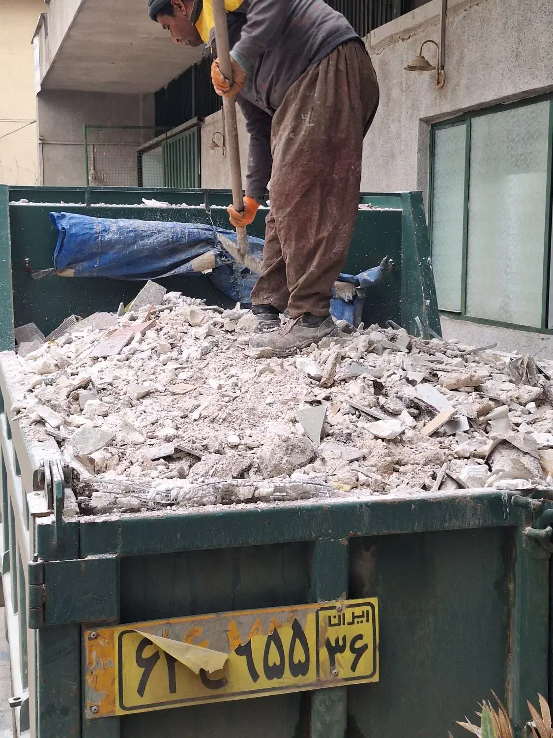 شن وماسه خاورکمپرسی خاکبرداری مینی لودرتوماس بابکت|خدمات حمل و نقل|مشهد, وکیلآباد|دیوار