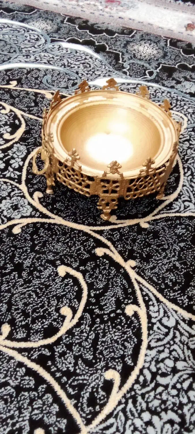 منتقل برنزمجلسی قدیمی کلکسیونی|کلکسیون اشیاء عتیقه|کرمانشاه, |دیوار