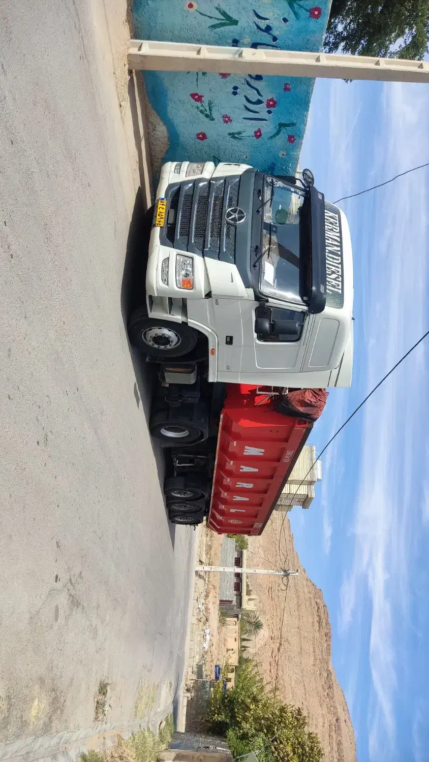 فروش کشنده دایان دایون|خودرو سنگین|سیرجان, |دیوار