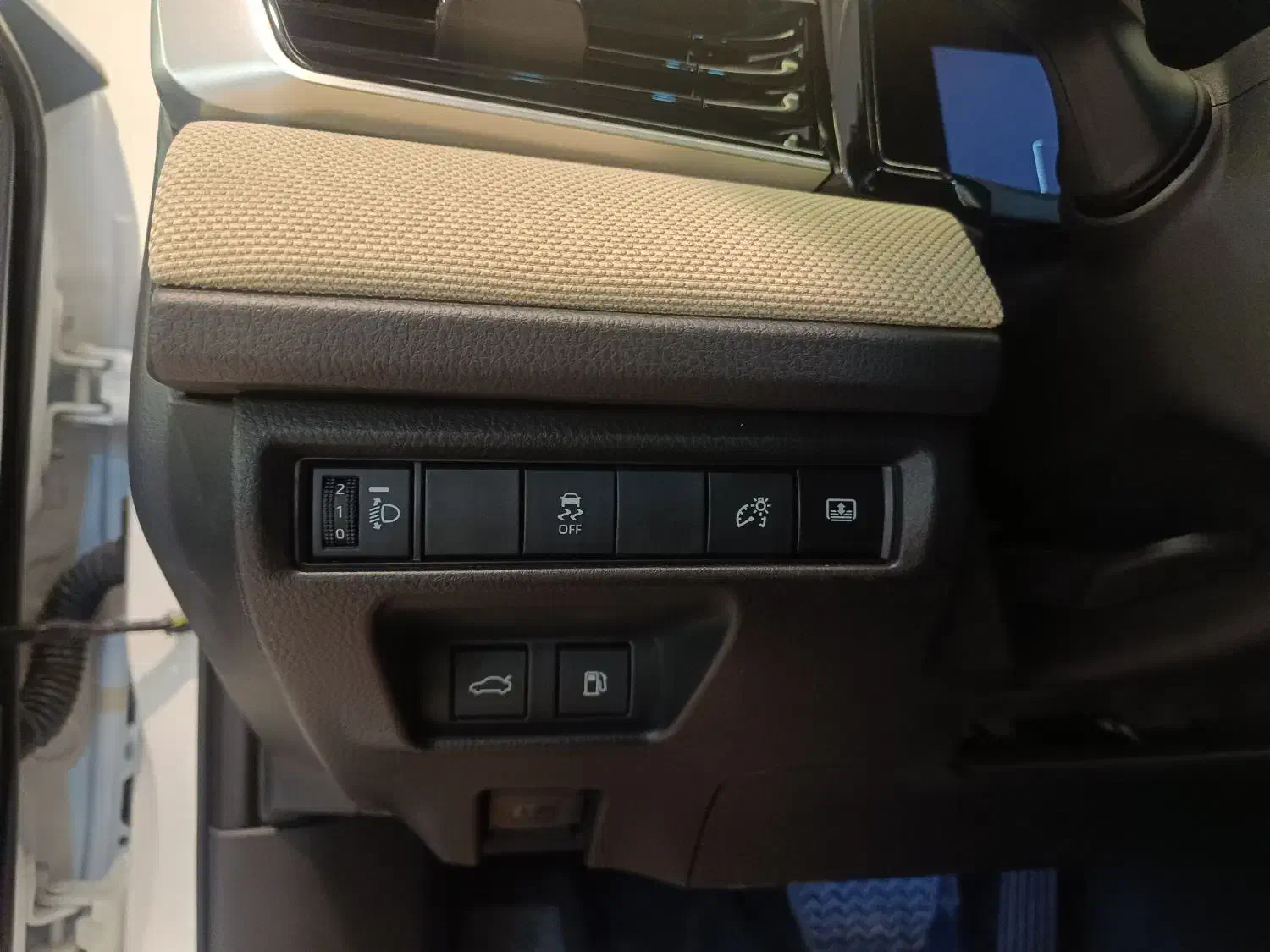 تویوتا کمری LEژاپن هیبرید|خودرو سواری و وانت|تهران, الهیه|دیوار