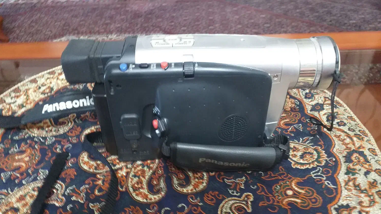 دوربین عکاسی وفیلم برداری پاناسونیک|دوربین عکاسی و فیلم‌برداری|قزوین, |دیوار