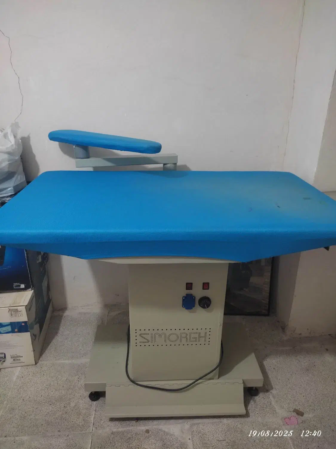 میز مکش سیمرغ|لوازم خیاطی و بافتنی|ری, ظهیرآباد|دیوار