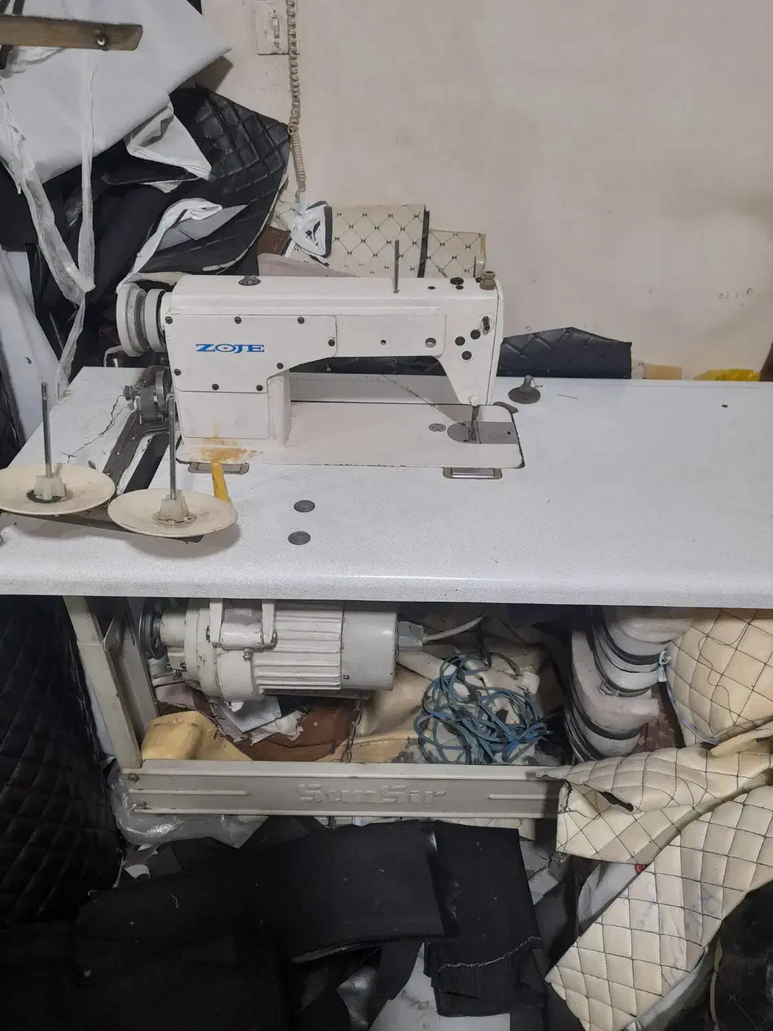 چرخ خیاطی راسته|چرخ خیاطی و ریسندگی|تهران, شهید رجایی|دیوار