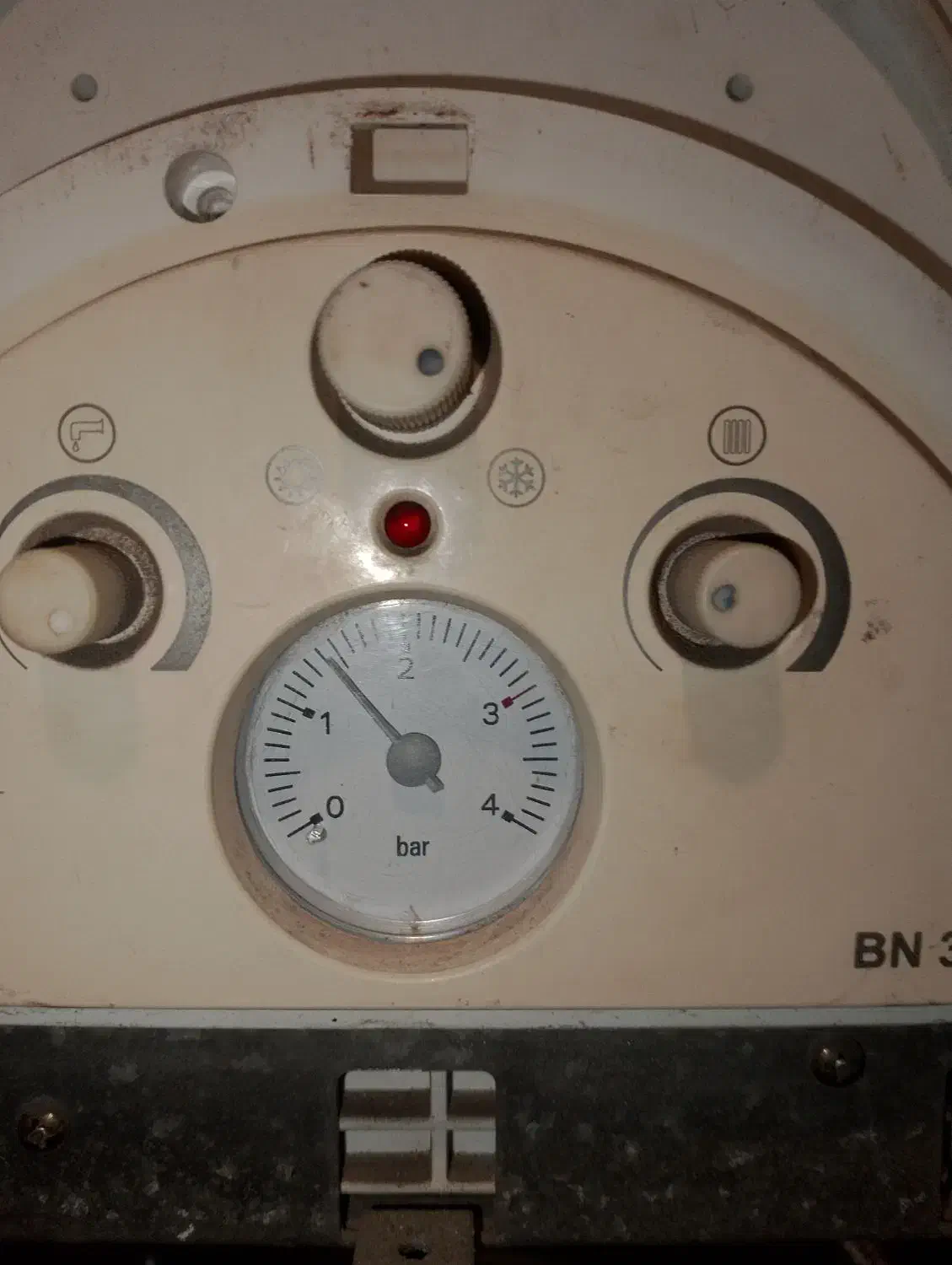 تعمیرکار انواع پکیج|خدمات پیشه و مهارت|تنکابن, |دیوار