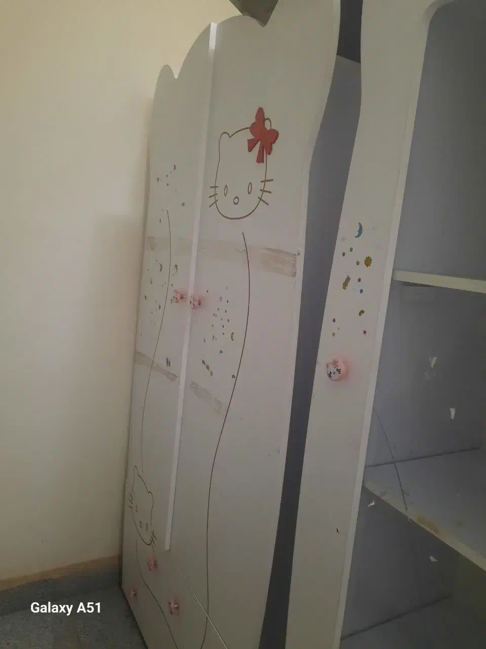 کمد|جاکفشی، کمد، دراور|پرند, فاز ۶|دیوار