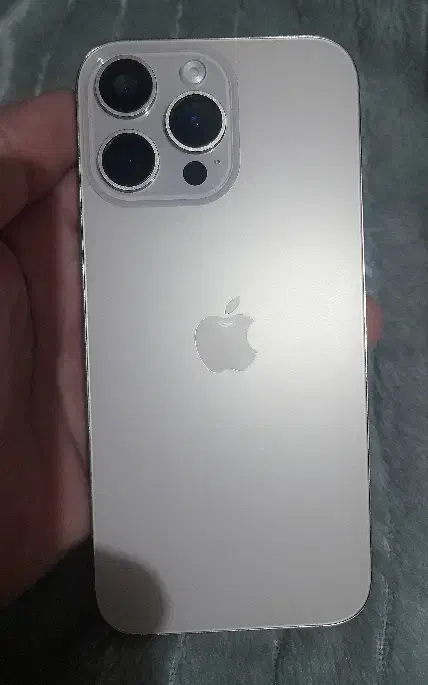 iPhone16 Pro Max|موبایل|دزفول, |دیوار