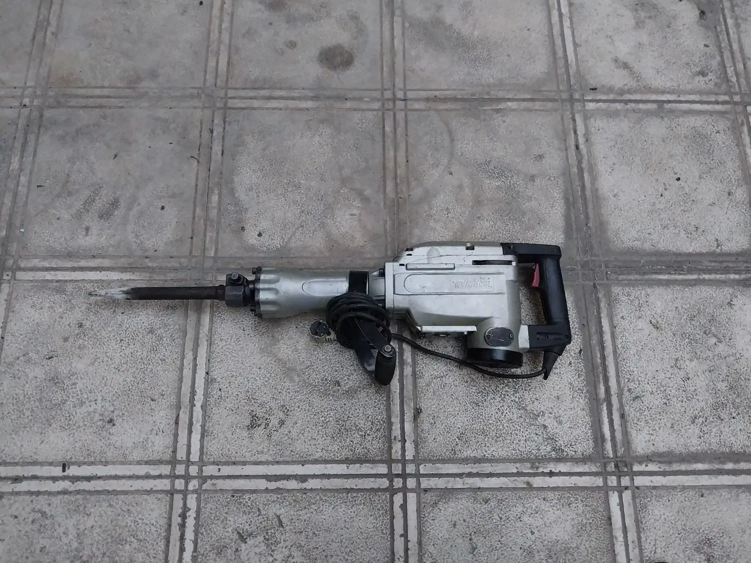 بتن کن هیلتی ۱۷ کیلویی ماکیتا ژاپن|ابزارآلات|تهران, افسریه شمالی|دیوار