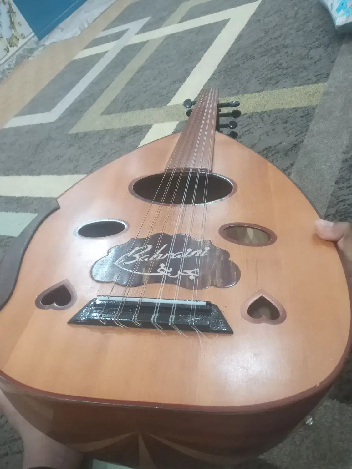 عود بحرینی حرفی|سازهای سنتی|قشم, |دیوار