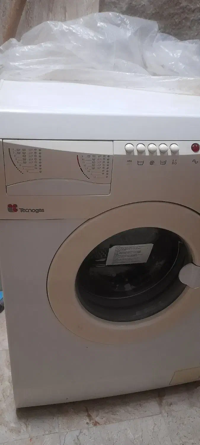 ماشین لباسشویی|ماشین لباسشویی و خشک‌کن لباس|مبارکه, |دیوار