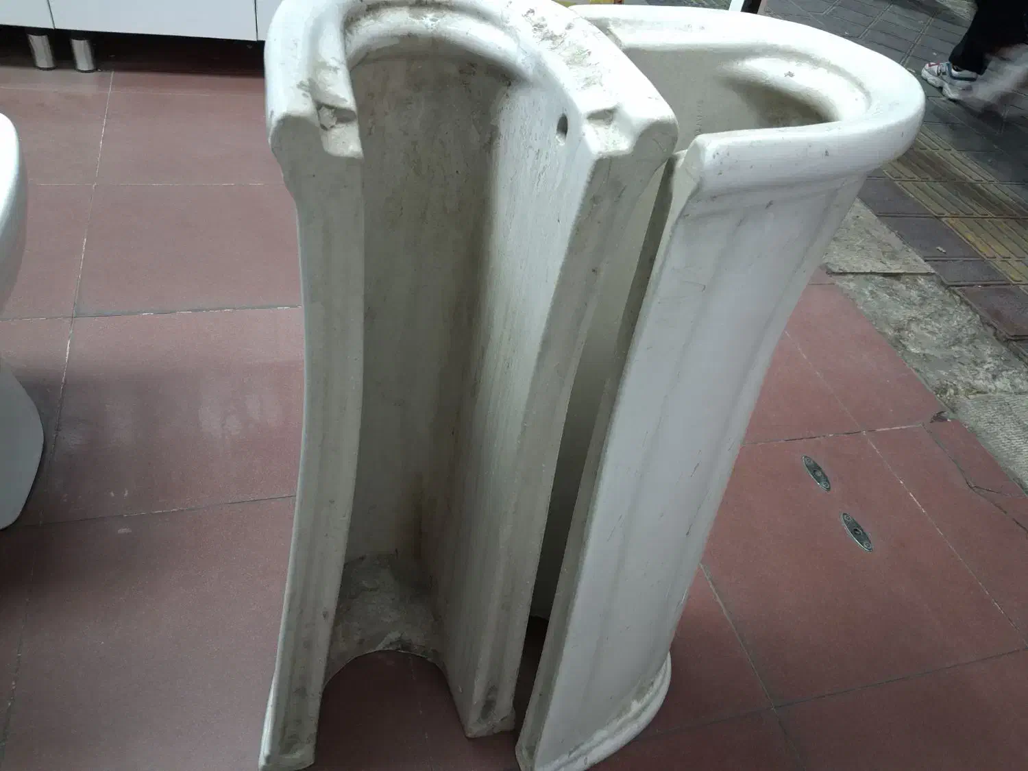 پایه روشویی نو،از بار قبل ام مونده قیمت تولید|لوازم سرویس بهداشتی|ری, صفاییه (چشمه علی)|دیوار