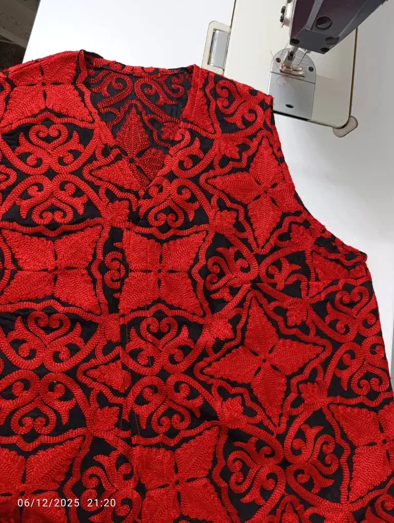 تولیدی جلیقه شب یلدا تعداد محدود|لباس|سلماس, |دیوار