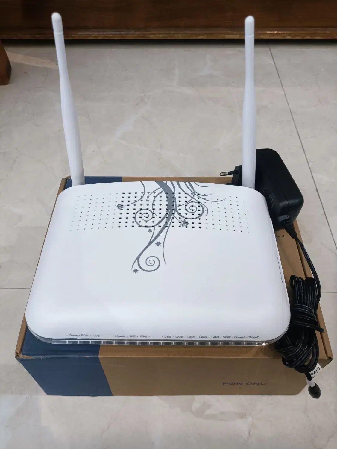 مودم فیبر fiberhome AN-5506-04-FS|مودم و تجهیزات شبکه|تهران, نبی اکرم|دیوار