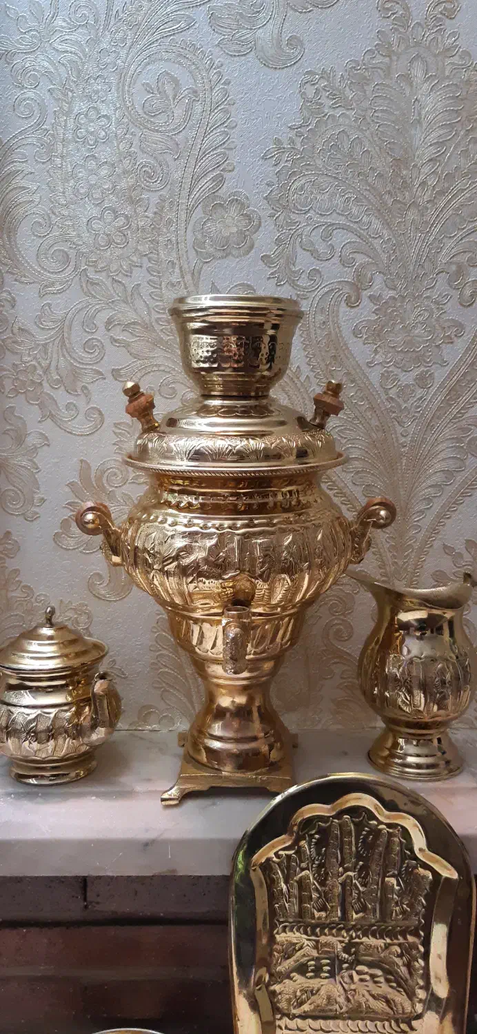 سماور برنجی آبکاری کوچک طرح تخت جمشید دکوری|سماور، چای‌ساز، قهوه‌ساز|تهران, قیام|دیوار
