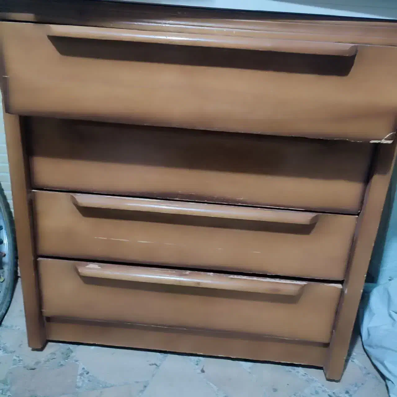 دراور میز آرایش به همراه آینه|جاکفشی، کمد، دراور|قم, پردیسان|دیوار