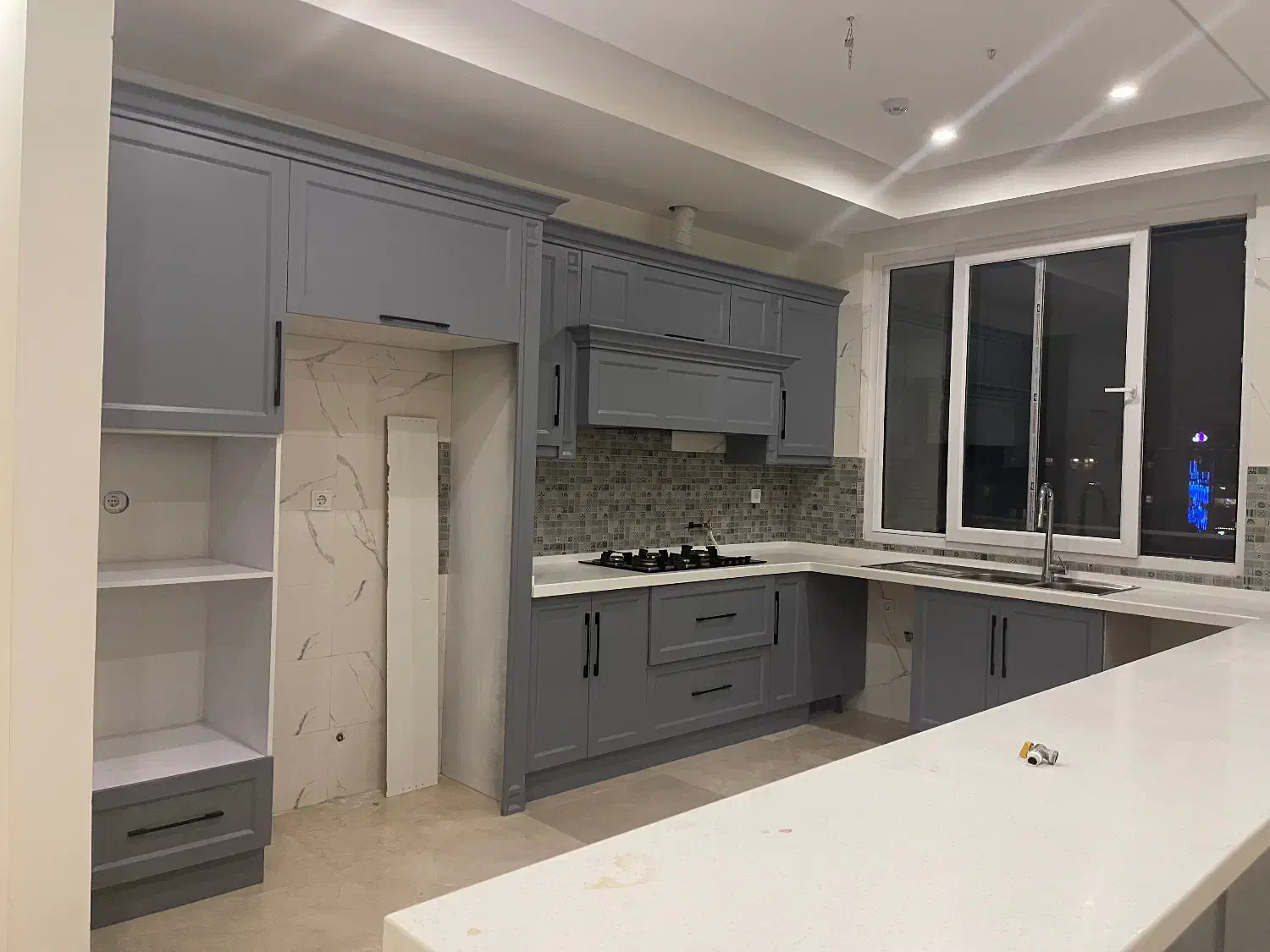 کابینت رنگ پلی اورتان در حد نو|مصالح و تجهیزات ساختمان|تهران, هروی|دیوار