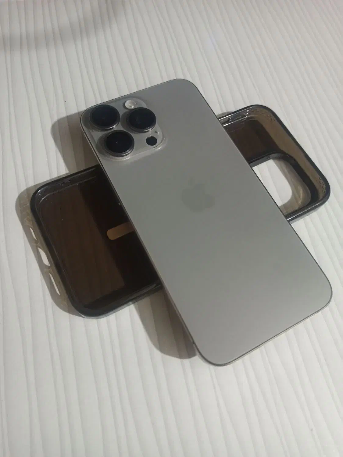 iphone 15 pro max|موبایل|اندیشه, اندیشه فاز ۱|دیوار