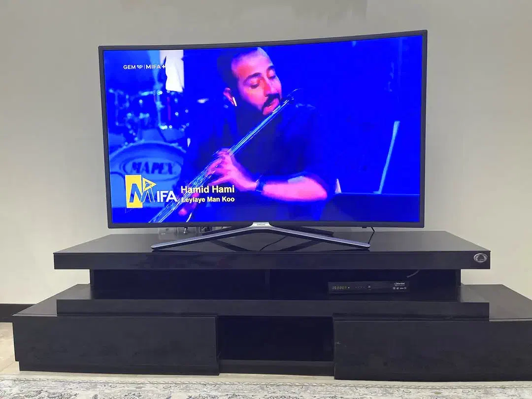 میز تلویزیون برند بلسان ، لوستر ،ویترین|میز تلویزیون|چهاردانگه (تهران), |دیوار