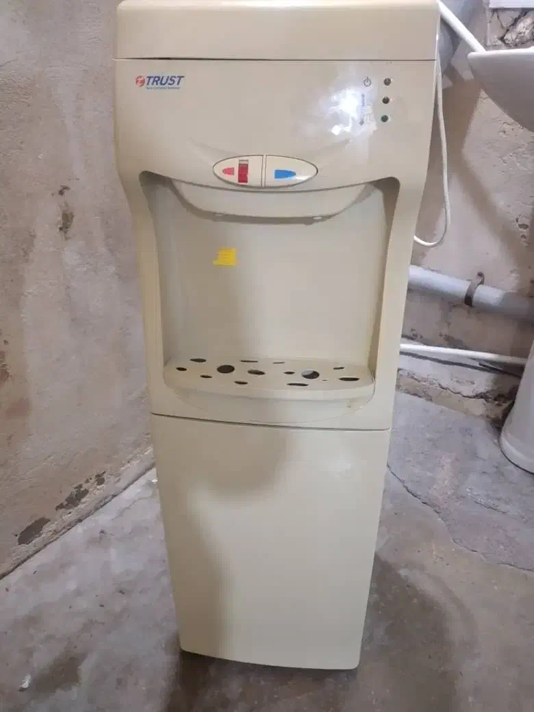 آبسردکن تمیز|آب‌سردکن و تصفیه آب|هندیجان, |دیوار