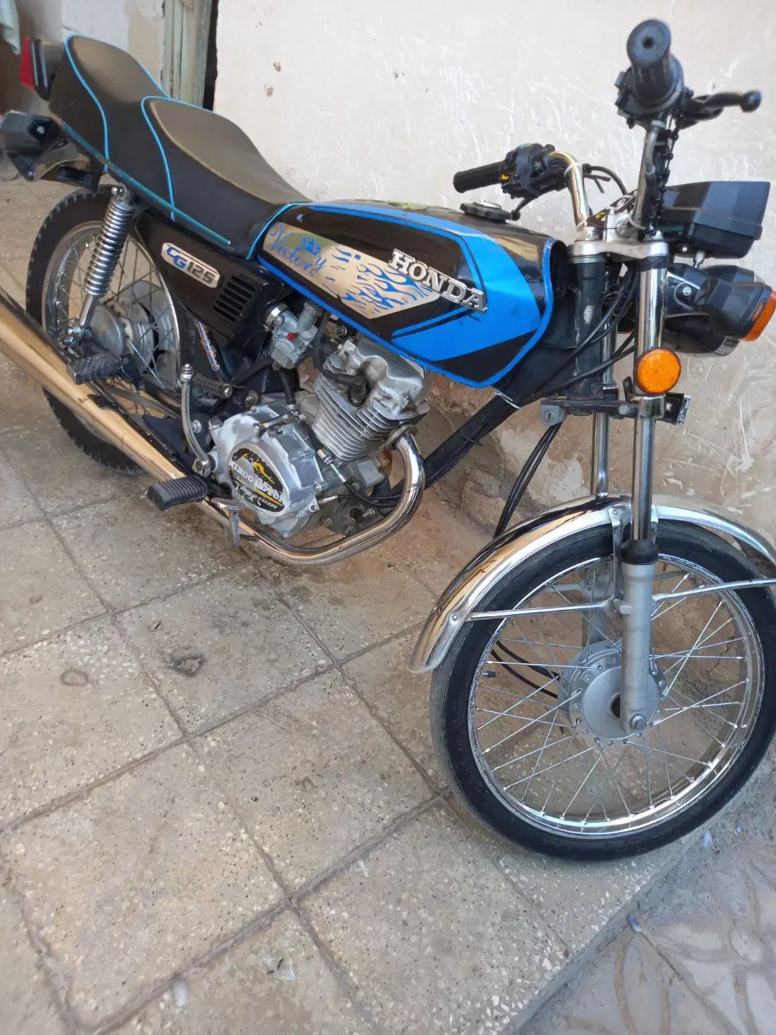 ۱۲۵مدل ۸۴|موتورسیکلت|نی‌ریز, |دیوار