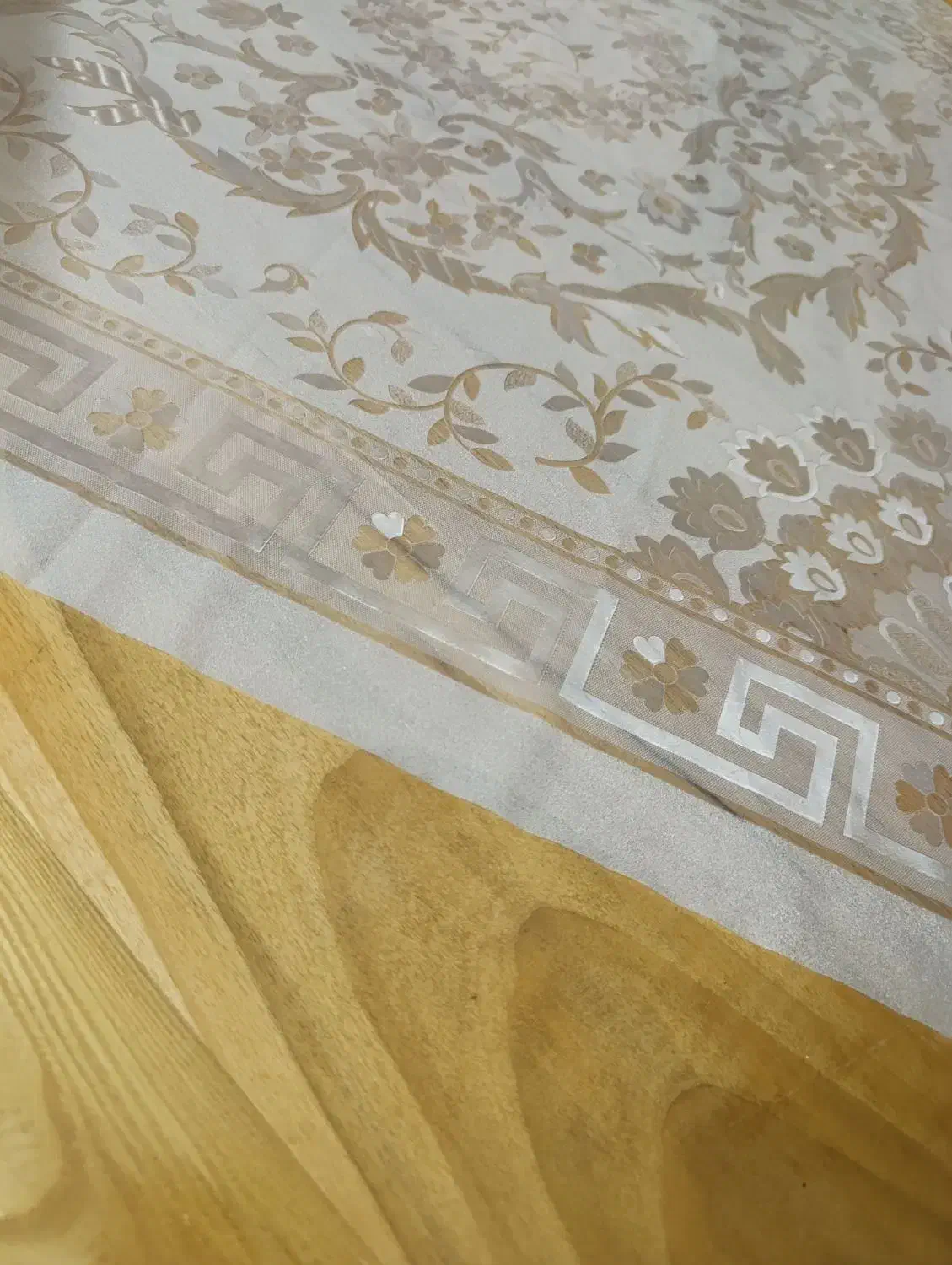 میز ناهارخوری چوبی|میز و صندلی غذاخوری|بروجرد, |دیوار