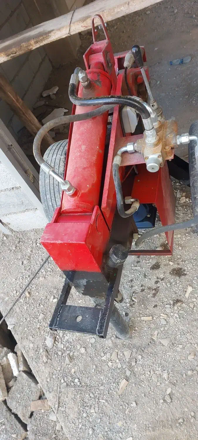 قیچی خم|ابزارآلات|ماکو, |دیوار