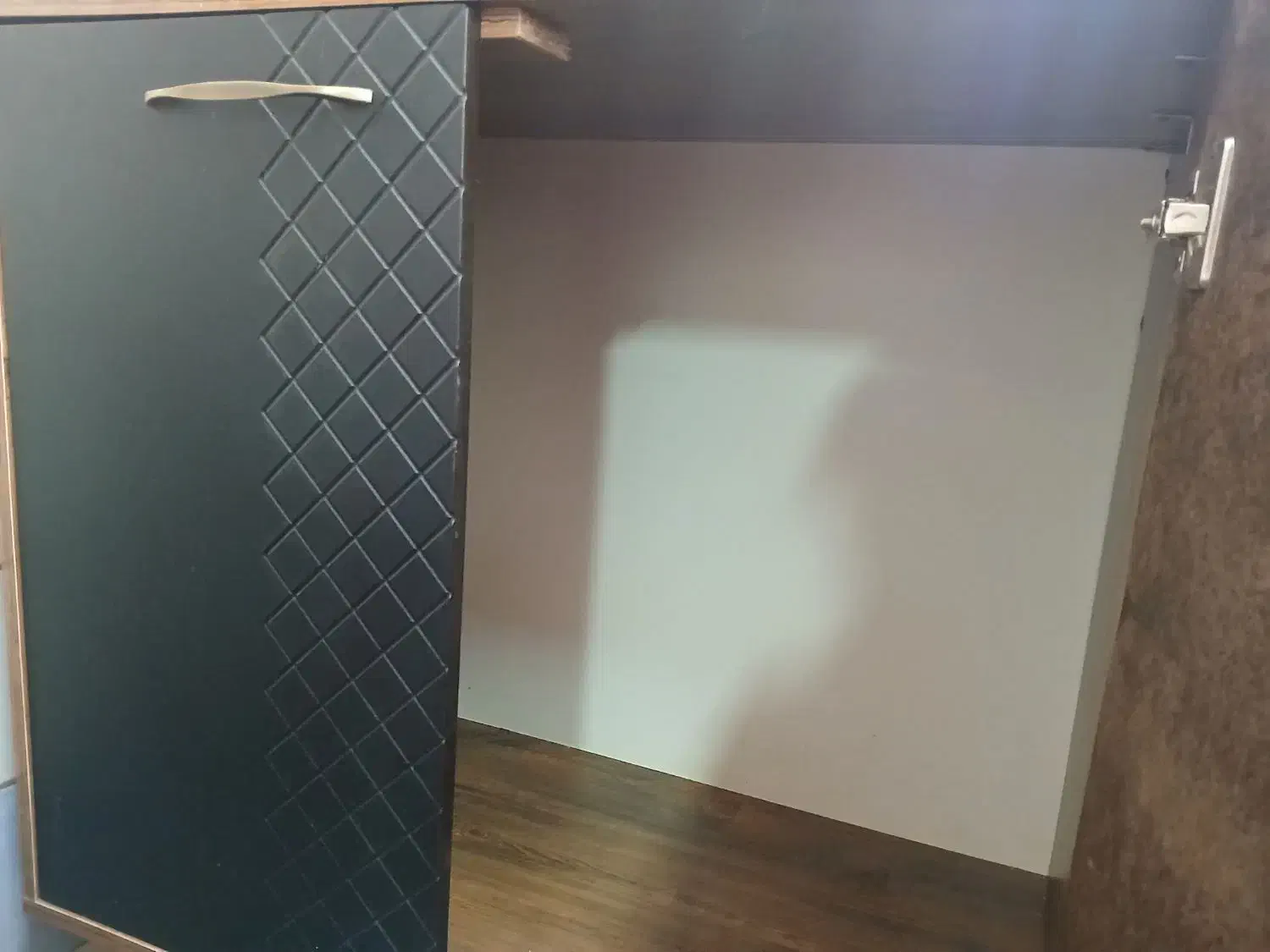 کنسول و آیینه|بوفه، ویترین، کنسول|شهرکرد, |دیوار